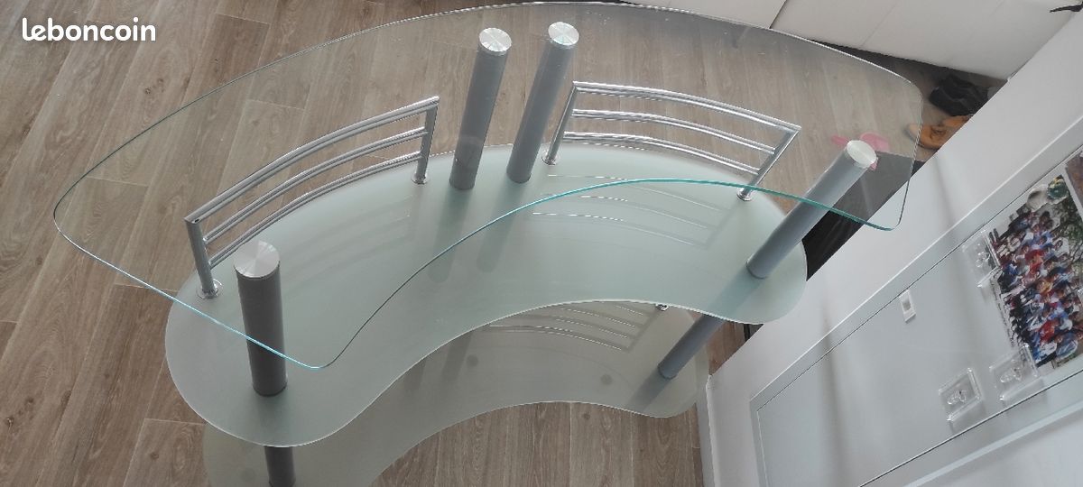 Bar en verre trempé et acier (image 4)