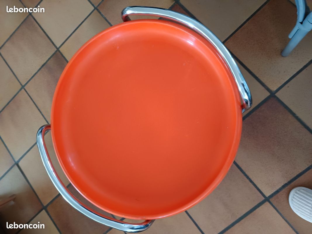 Desserte à roulette orange vintage (image 8)