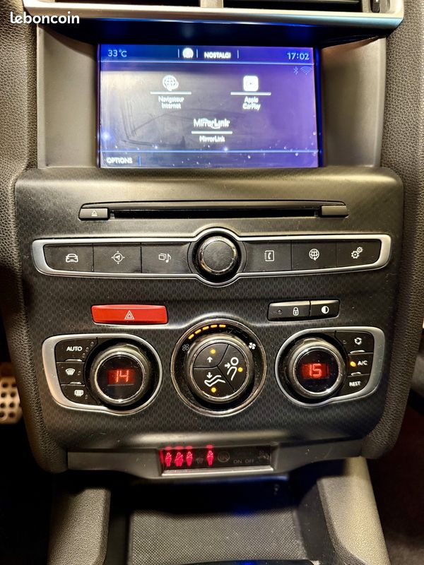 DS DS4 Sport Chic / Entretien Complet / Essence / 130ch Din / Camera de recul (image 8)