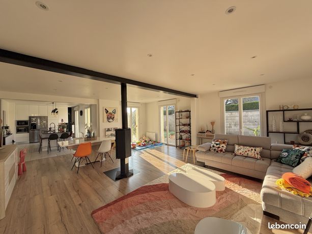 Maison 7 pièces 192 m²