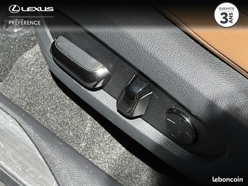 Lexus NX 450h+ Executive 4WD (image 24)