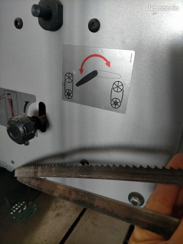 Scie à ruban Makita LB1200F (image 4)