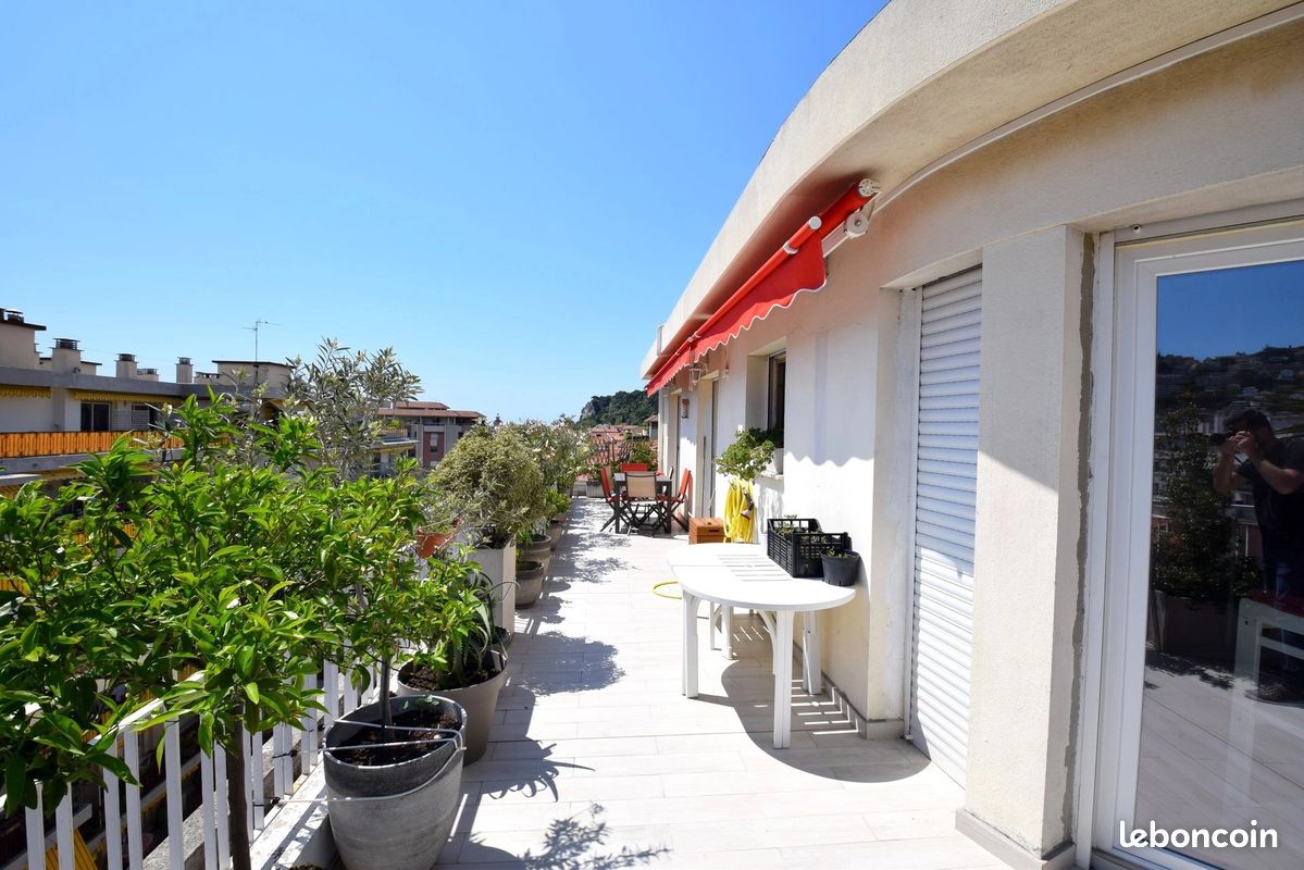 Appartement 4 pièces 93 m² · à Nice · 93 m² · 2 176 €/mois