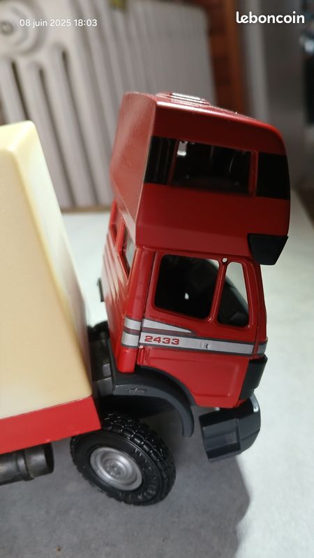 Camion Mercedes SK Avec Remorque RHENUS 1/50 NZG - Modèle Réduit Métal - État Neuf