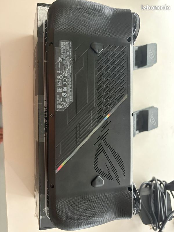 ASUS ROG Ally X (Modèle RC72LA) 1To - État Excellent (image 3)