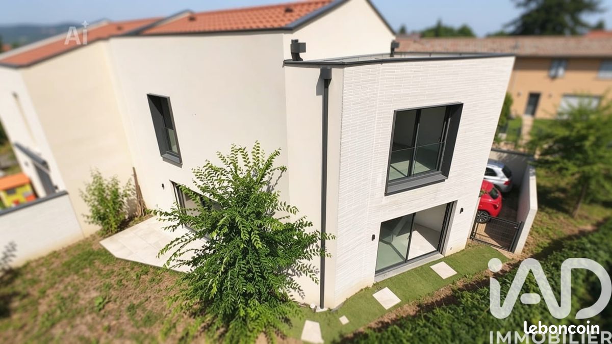 Maison 4 pièces 95 m² · à Sathonay-Village · 95 m² · 490 000 €