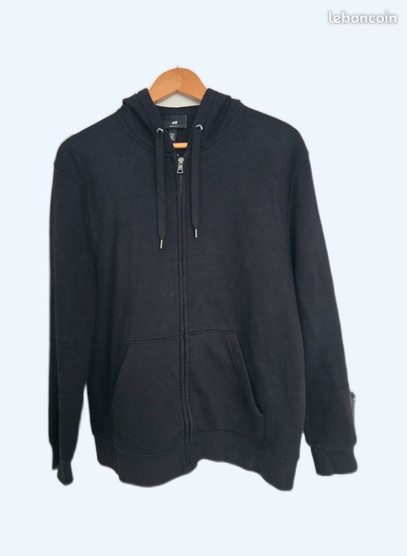 Gilet zippé à capuche 