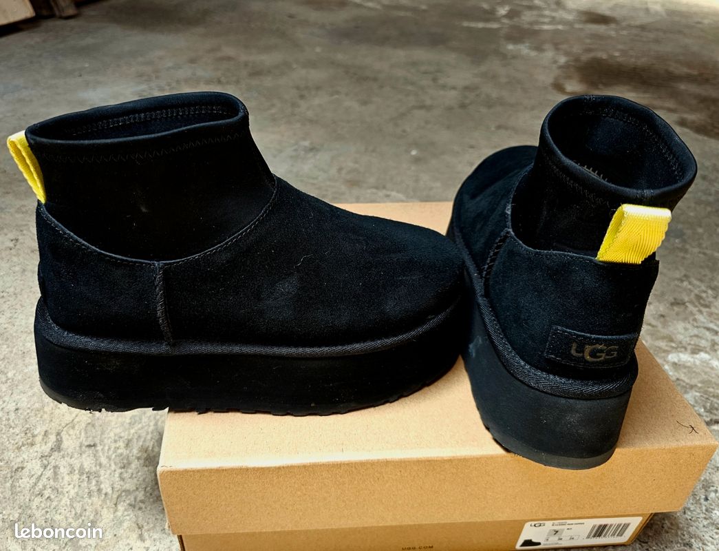 Ugg noir taille 38 (image 1)