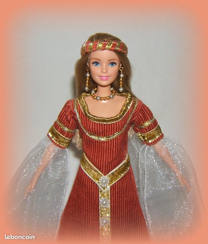 Avis : poupée Barbie rétro HJX20 années 80, reine du bal