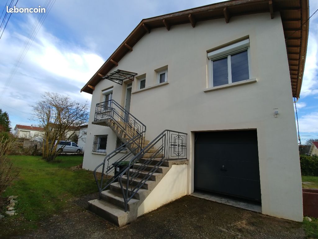 Maison 4 pièces 100 m² · à Caussade · 100 m² · 850 €