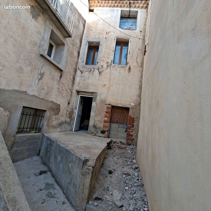 Maison 3 pièces 113 m² · à Murviel-lès-Béziers · 113 m² · 50 000 €