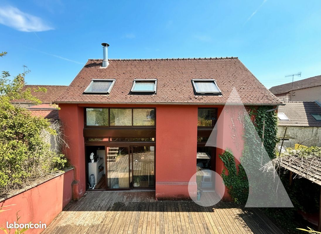 Maison 5 pièces 130 m² · à Margny-lès-Compiègne · 130 m² · 319 000 €