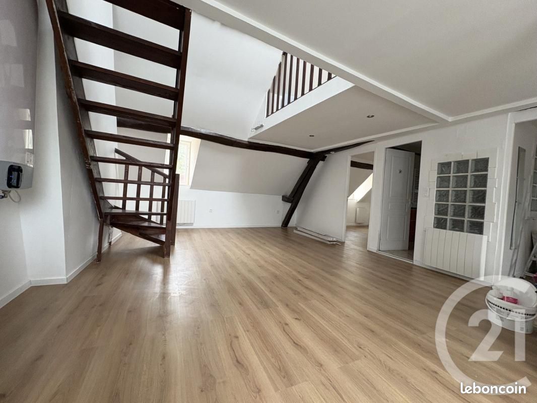 Appartement 4 pièces 55 m² · à Pont-Sainte-Maxence · 55 m² · 870 €/mois