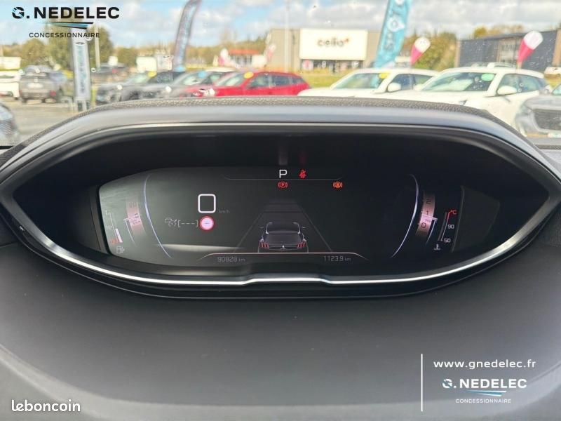 Peugeot 5008 1.5 BlueHDi 130ch S&S GT EAT8 (image 17)