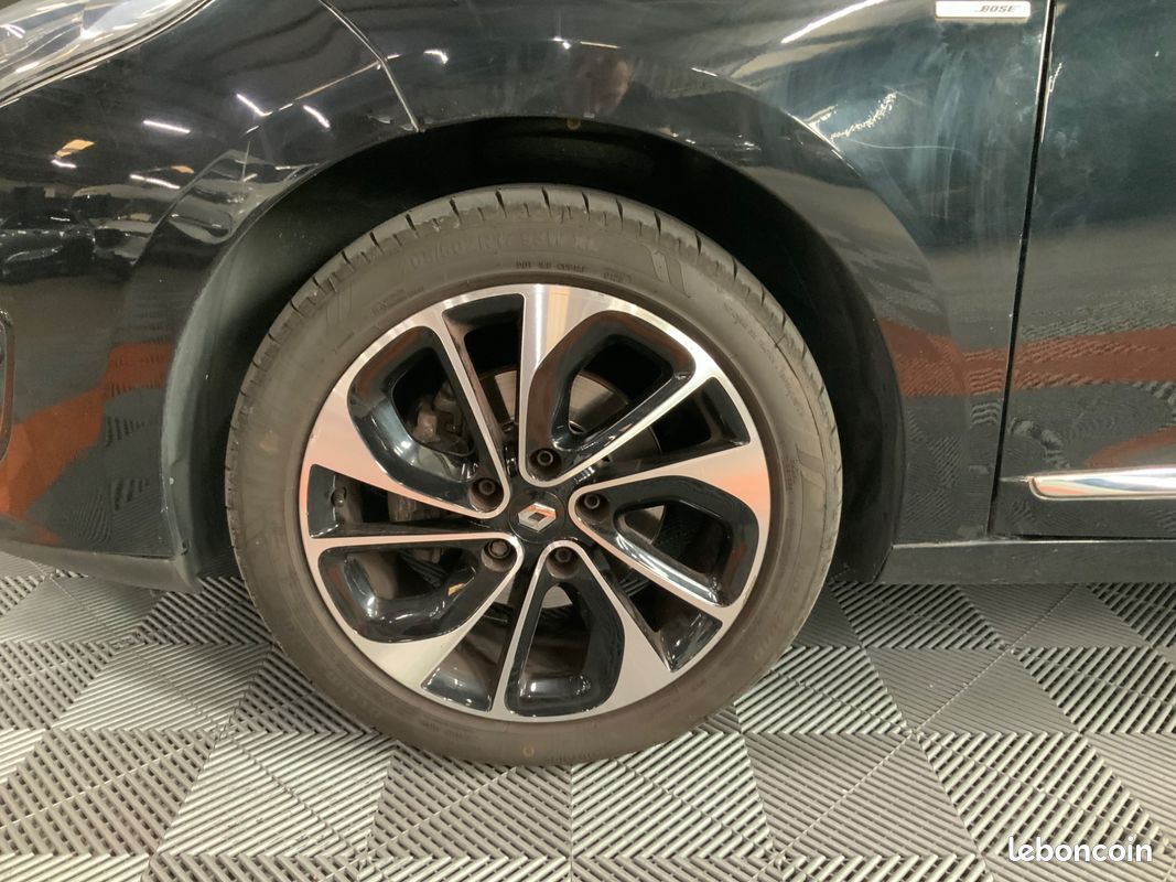RENAULT Megane 1.5 DCI BOSE BOITE AUTO (image 16)