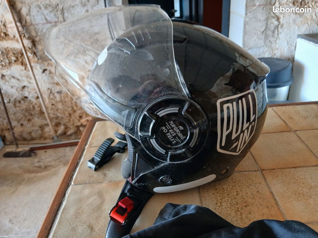 Casque quad (image 2)