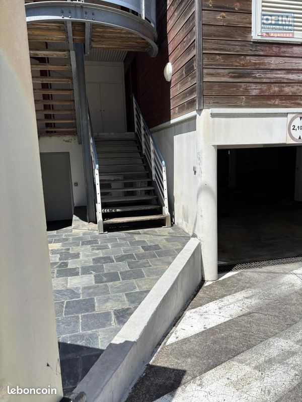 Appartement 4 pièces 63 m² · à Saint-Denis · 63 m² · 786 €/mois