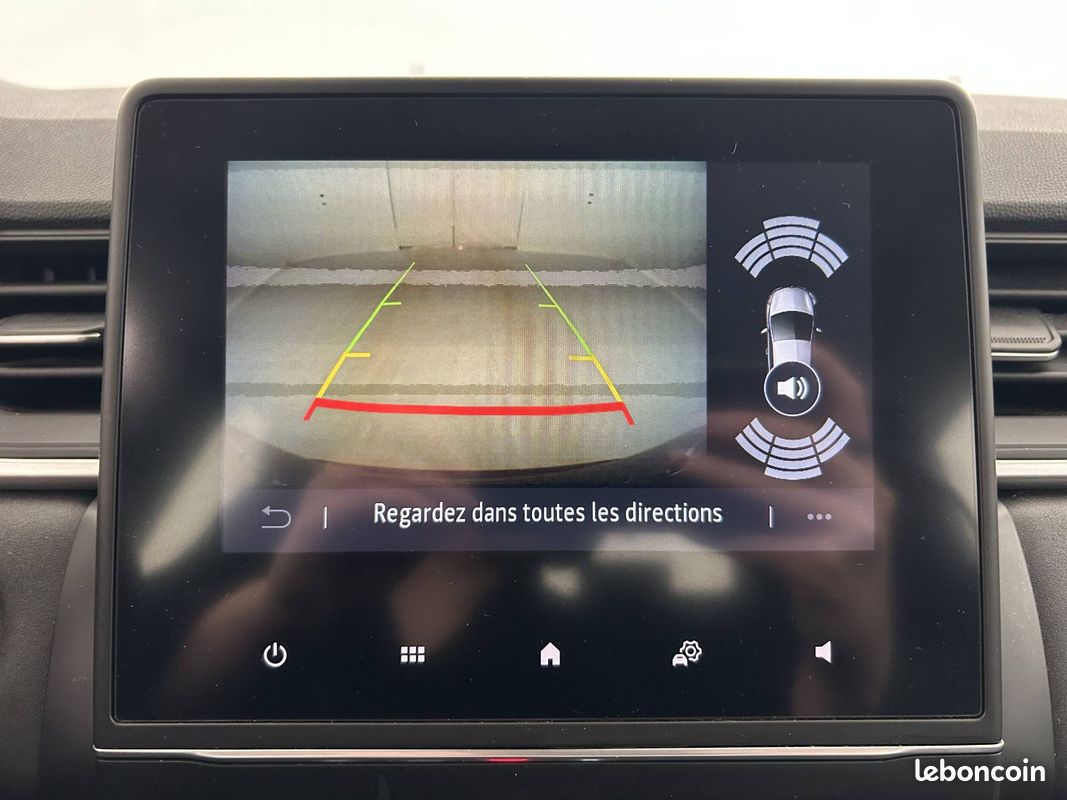 RENAULT Captur TCe 140 EDC - 21 Business (image 24)