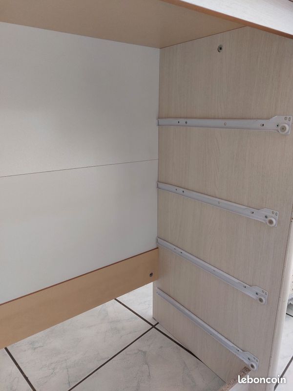 Vends commode de chambre (image 5)