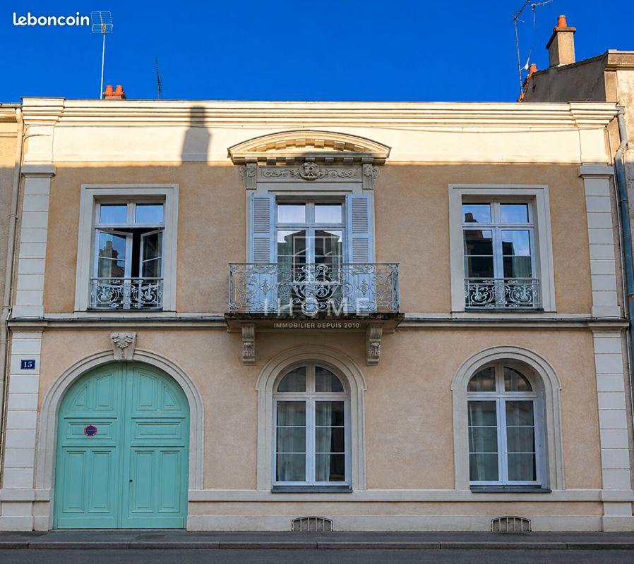 Maison 10 pièces 223 m² · à Angers · 223 m² · 894 750 €