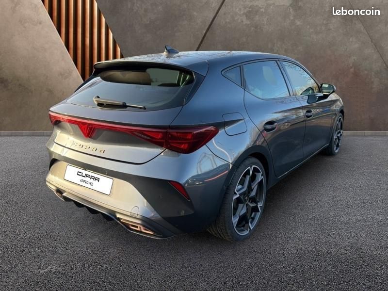 Cupra Leon 1.5 eHybrid 272ch VZ DSG6 (image 3)