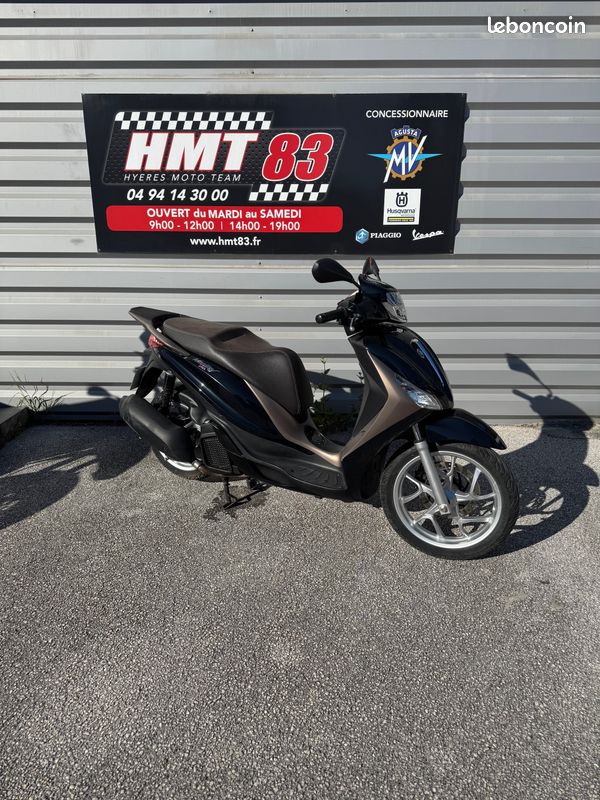 Piaggio medley 125 (image 3)