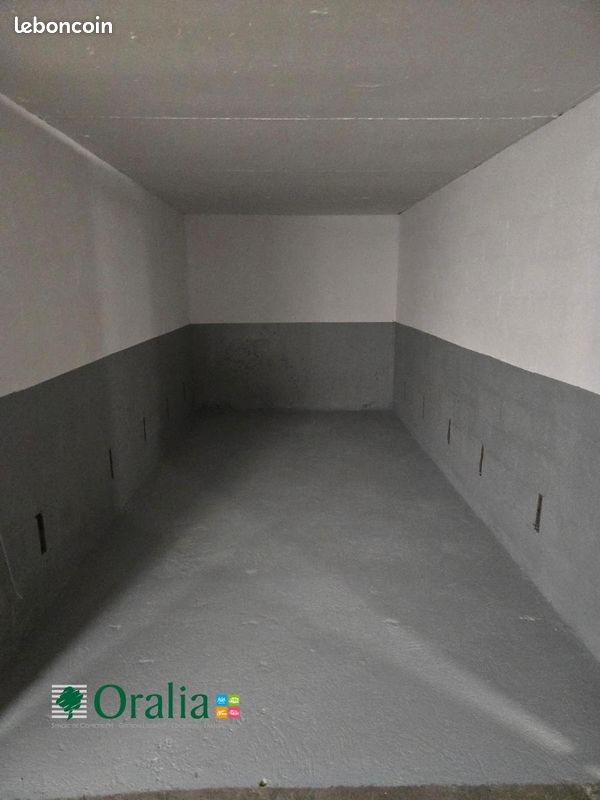 Garage / box BOULOGNE-BILLANCOURT · 150 €/mois