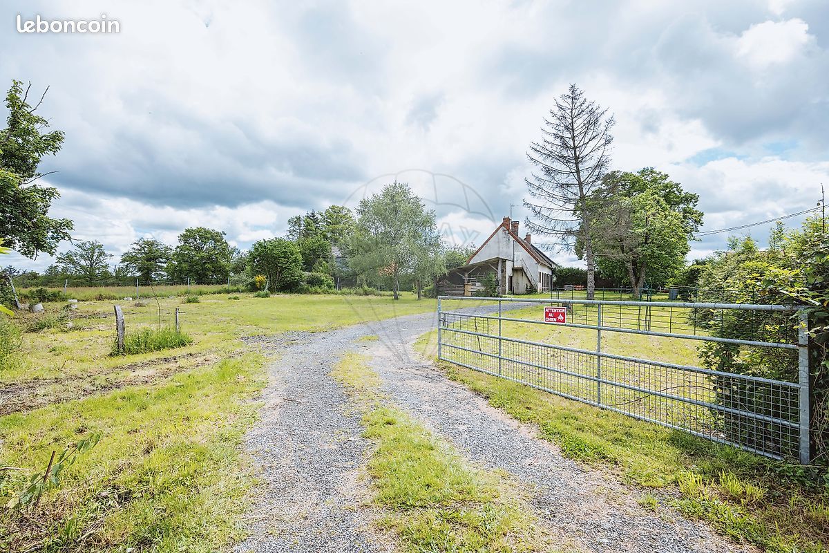 Maison 4 pièces 105 m² · à Louroux-de-Beaune · 105 m² · 108 000 €