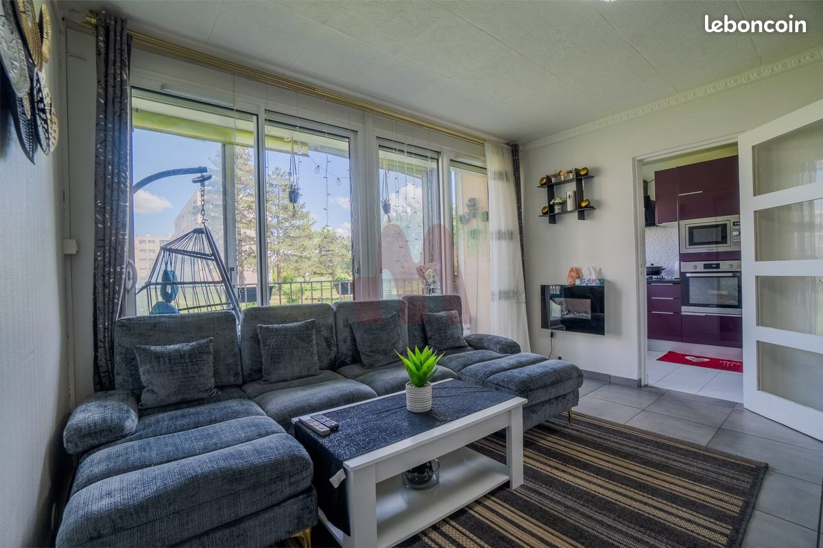 Appartement 3 pièces 55 m² · à Bron · 55 m² · 143 000 €