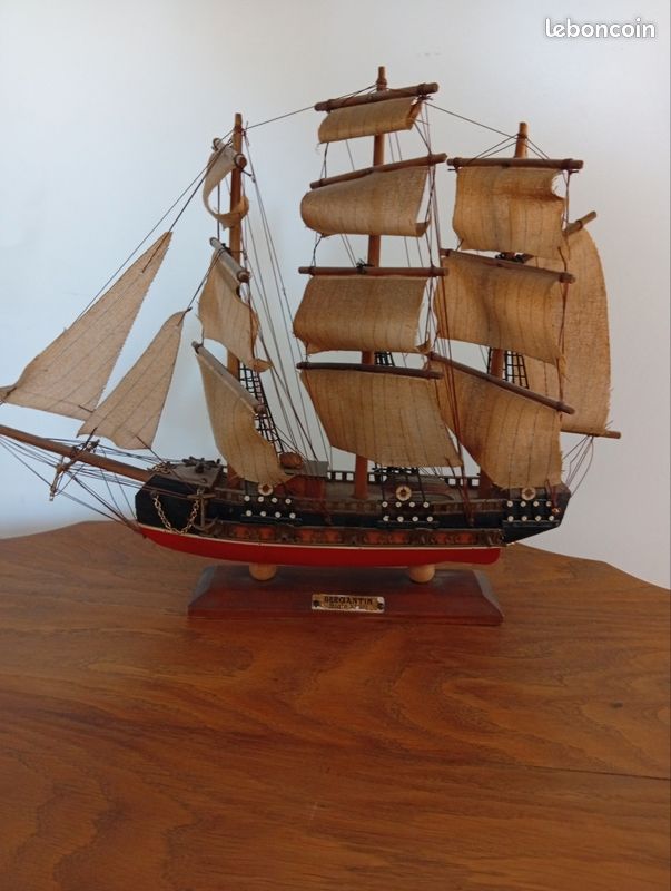 Maquette bateau ancien Bergantine décorative (image 2)
