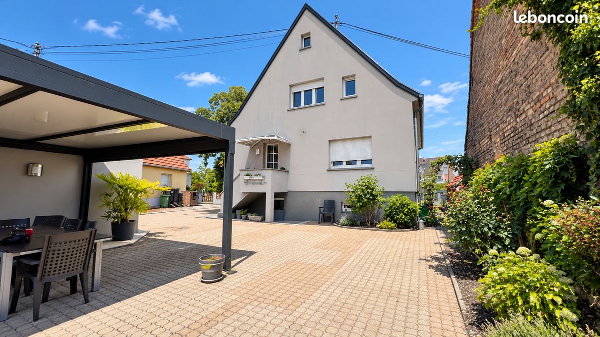 Maison 5 pièces 131 m² · à Herrlisheim · 131 m² · 426 000 €