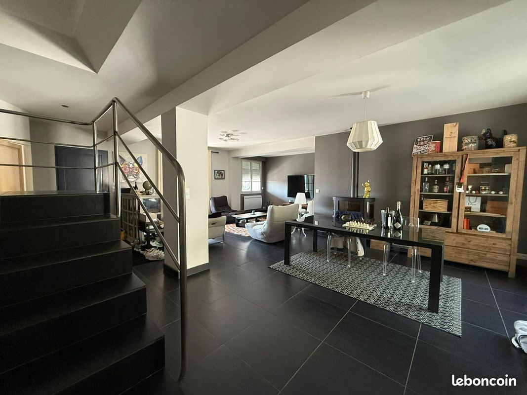 Maison 6 pièces 172 m² · à Périgueux · 172 m² · 312 700 €