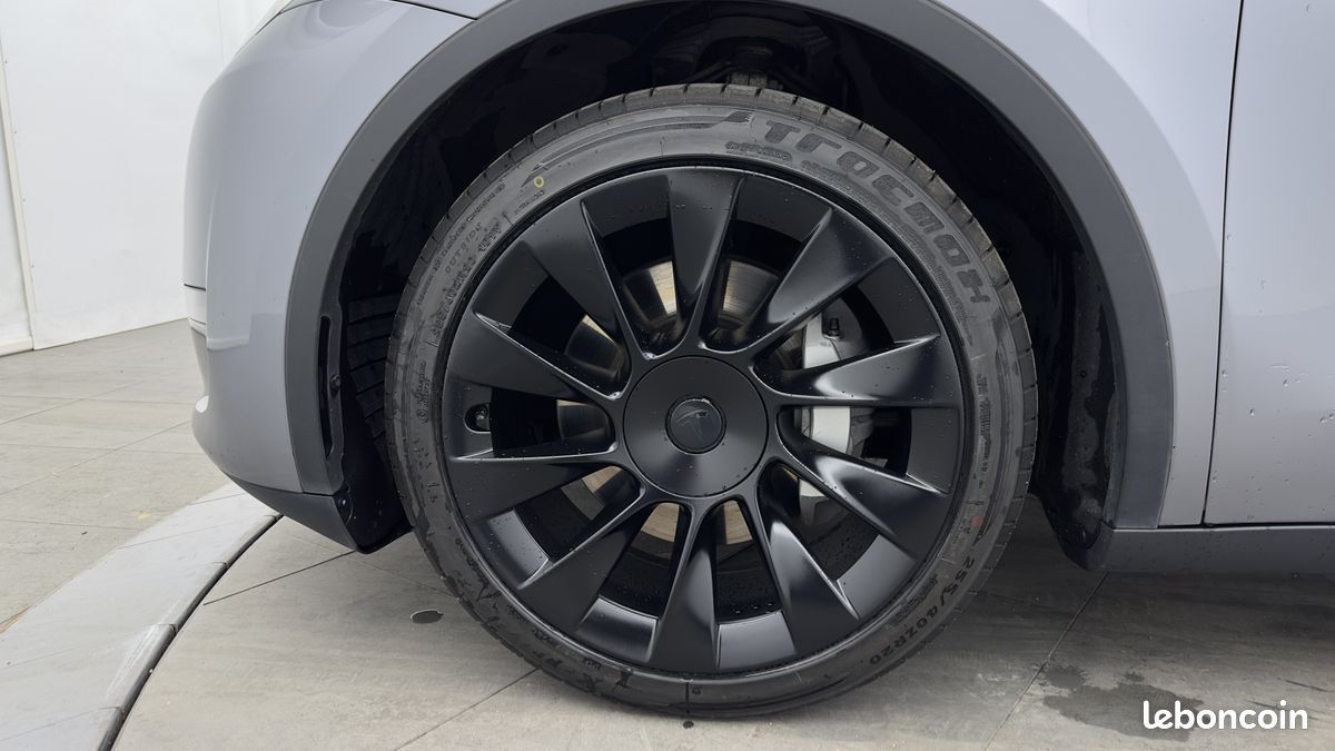 TESLA MODEL Y Grande Autonomie Dual Motor AWD (image 9)