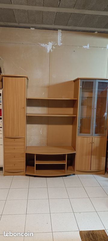 Meuble TV et rangements divers (image 1)