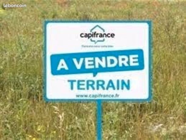Terrain 1 781 m² Laval Pradel