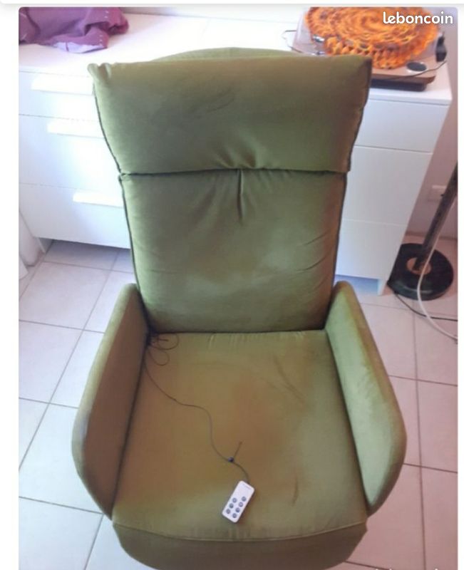 Fauteuil électrique 2 moteurs pivotant 300 euros (image 2)