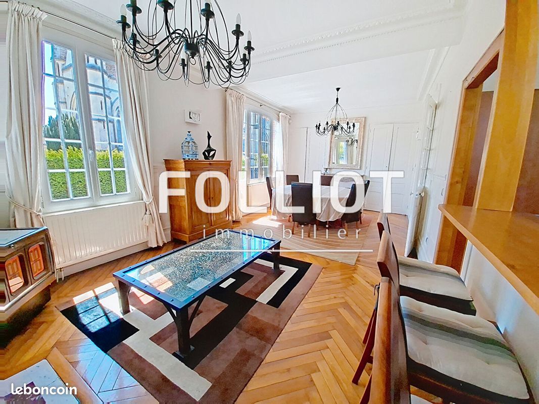 Maison 6 pièces 135 m² · à Dives-sur-Mer · 135 m² · 679 900 €