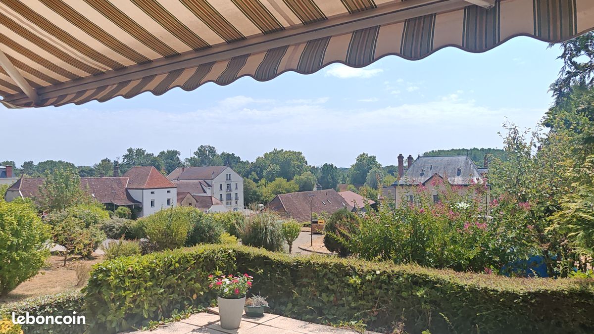 Maison 5 pièces 125 m² · à Branges · 125 m² · 247 000 €
