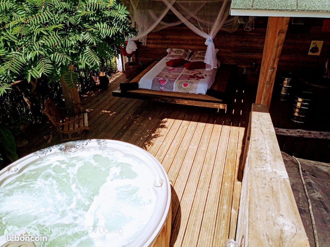 La Cabane des Amoureux, Nuit insolite avec spa (image 4)