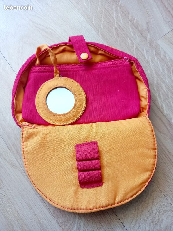 Petit trousse à maquillage (image 2)