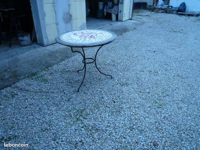 Table ronde fer forgé (image 3)
