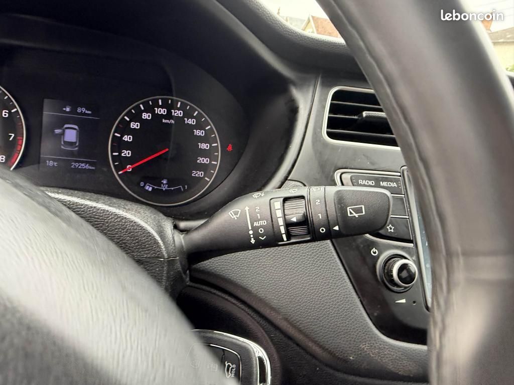 HYUNDAI I20 1.2i - 84 Intuitive clim + camera AR (image 27)