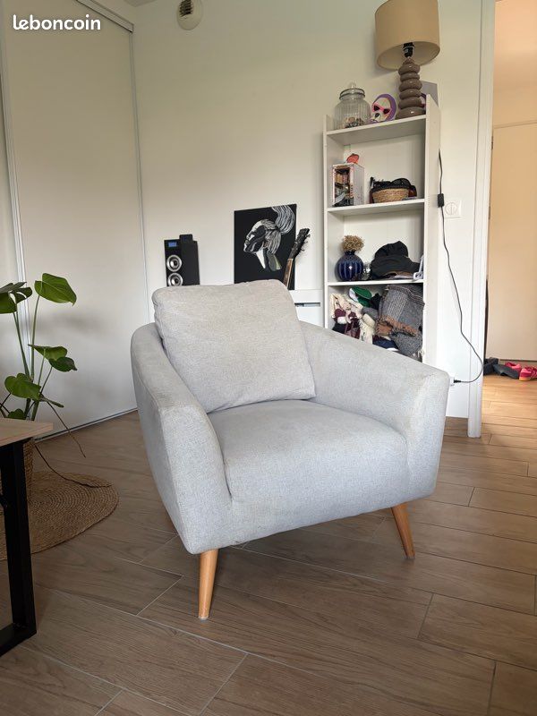Fauteuil scandinave (image 1)