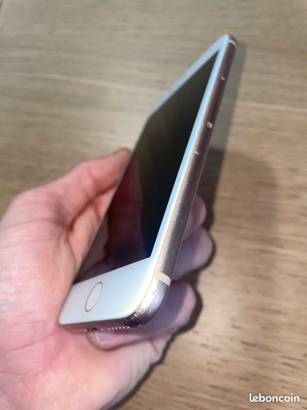 IPhone 8 rose 256Go (image 9)