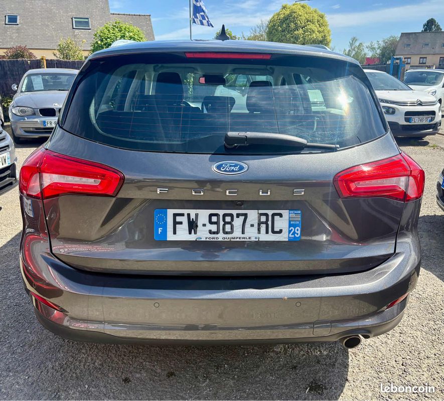 Ford focus (image 6)