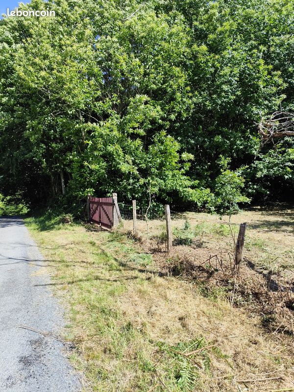 Proche gueret - terrain constructible · à Saint-Vaury · 18 000 €