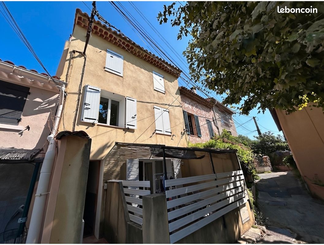 Appartement 3 pièces 76 m² · à Six-Fours-les-Plages · 76 m² · 256 700 €