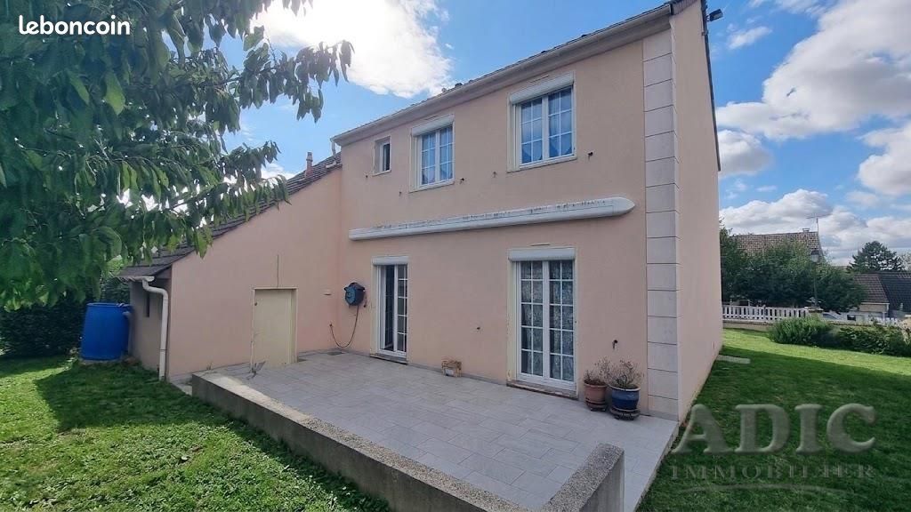 Maison 6 pièces 108 m² · au Plessis-Belleville · 108 m² · 279 000 €