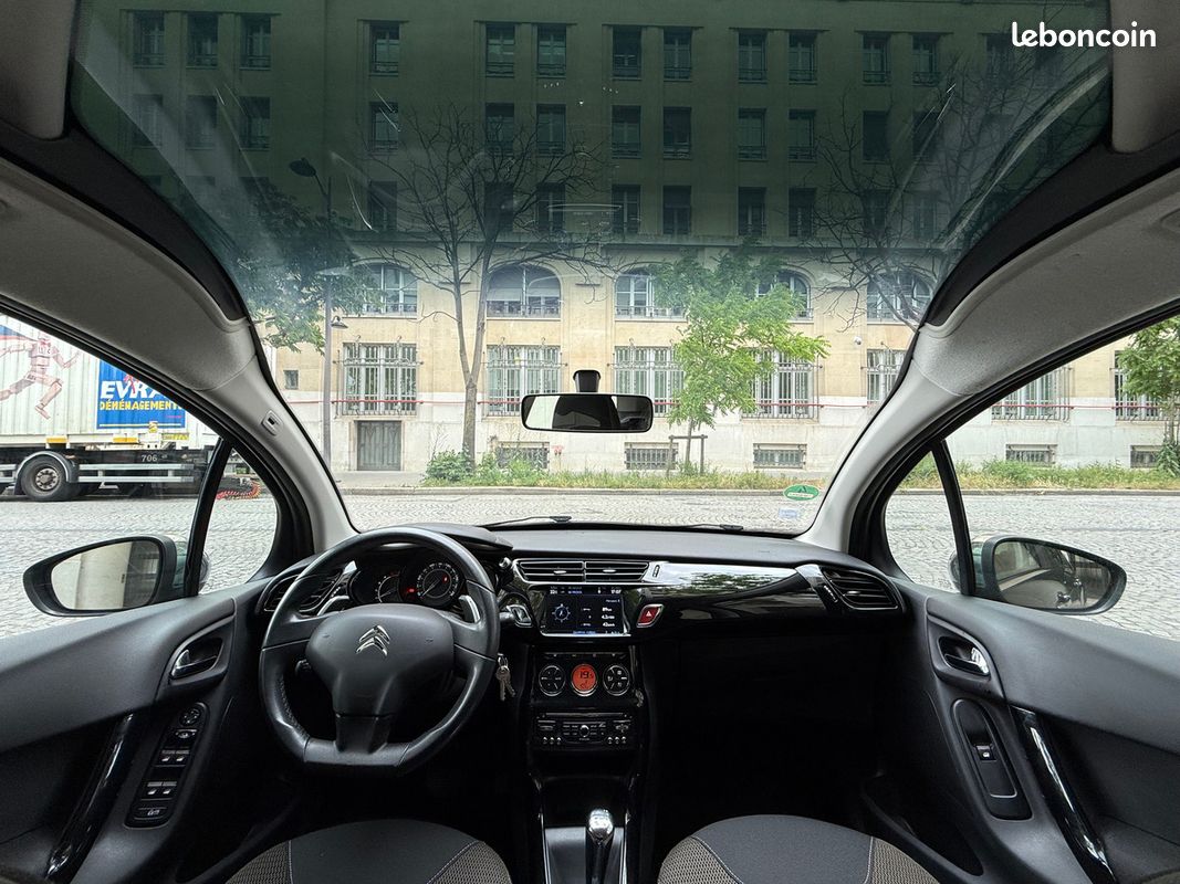 Citroën C3 1.4 e-HDi 70ch Airdream Exclusive (image 14)