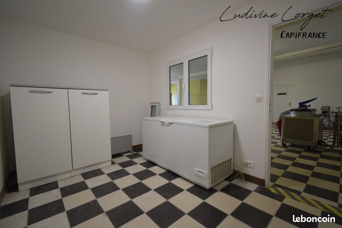Bureau 423 m² (image 15)